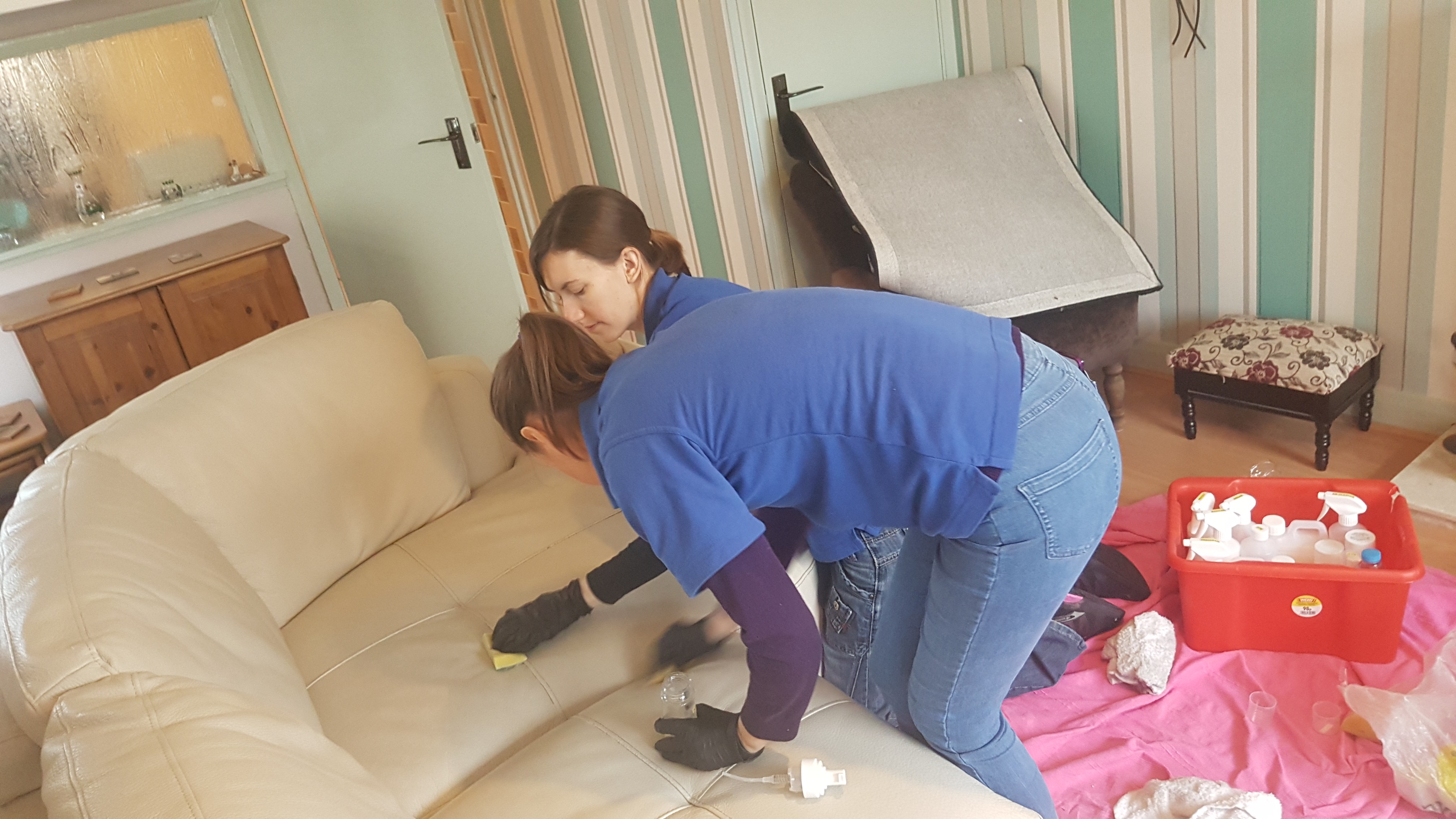 Leather upholstery cleaning Doncaster Doncaster Carpet Cleaners